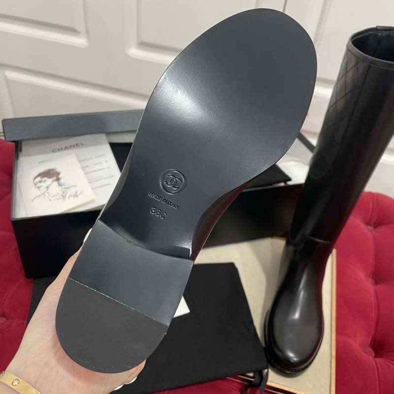 Ch**el boots